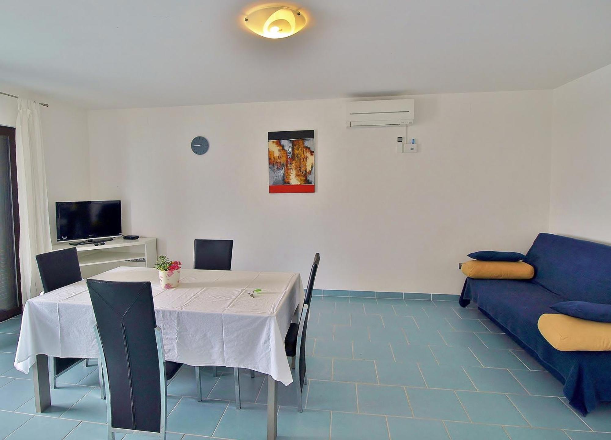 Apartments Eufemija ラブ エクステリア 写真