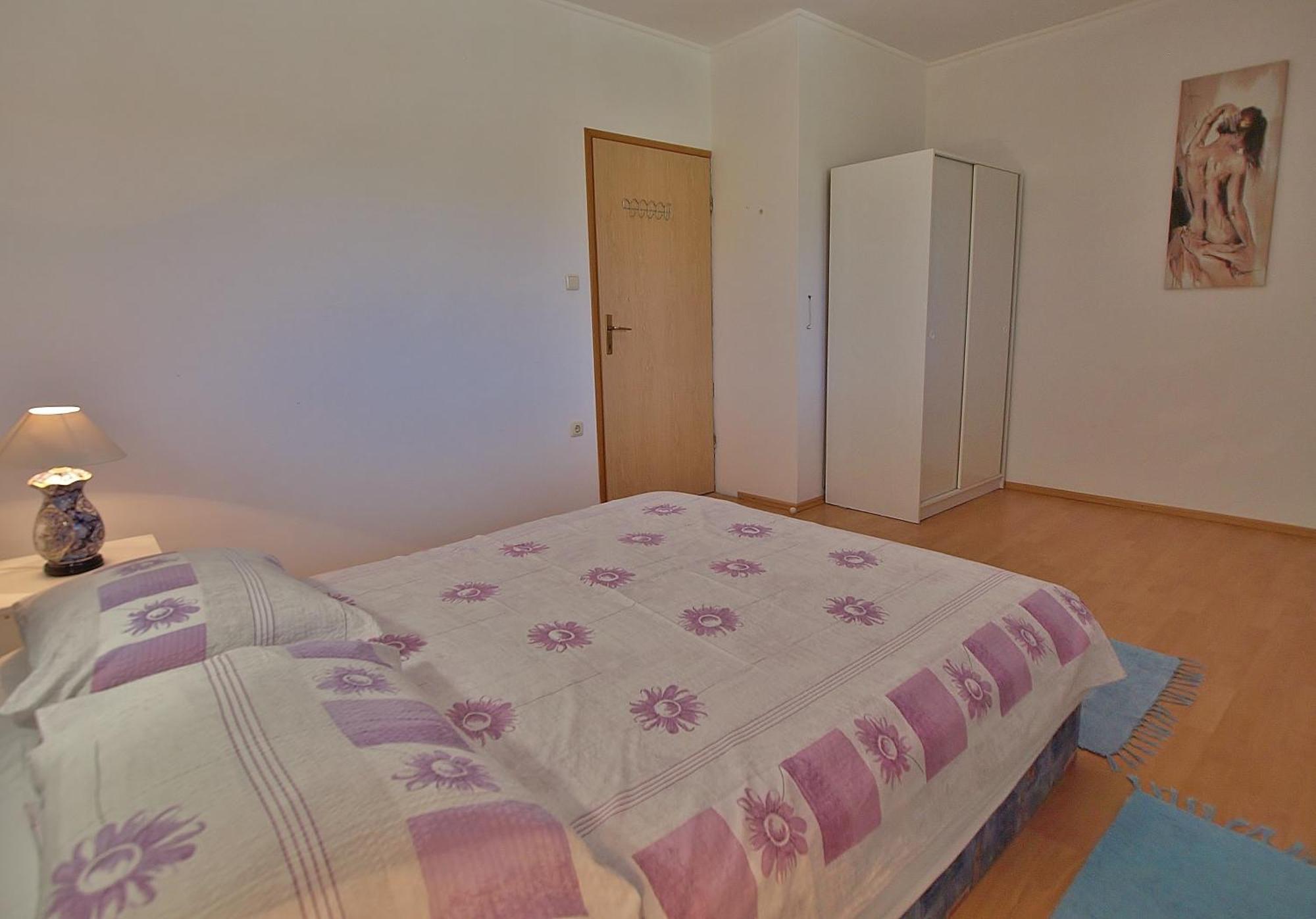 Apartments Eufemija ラブ エクステリア 写真