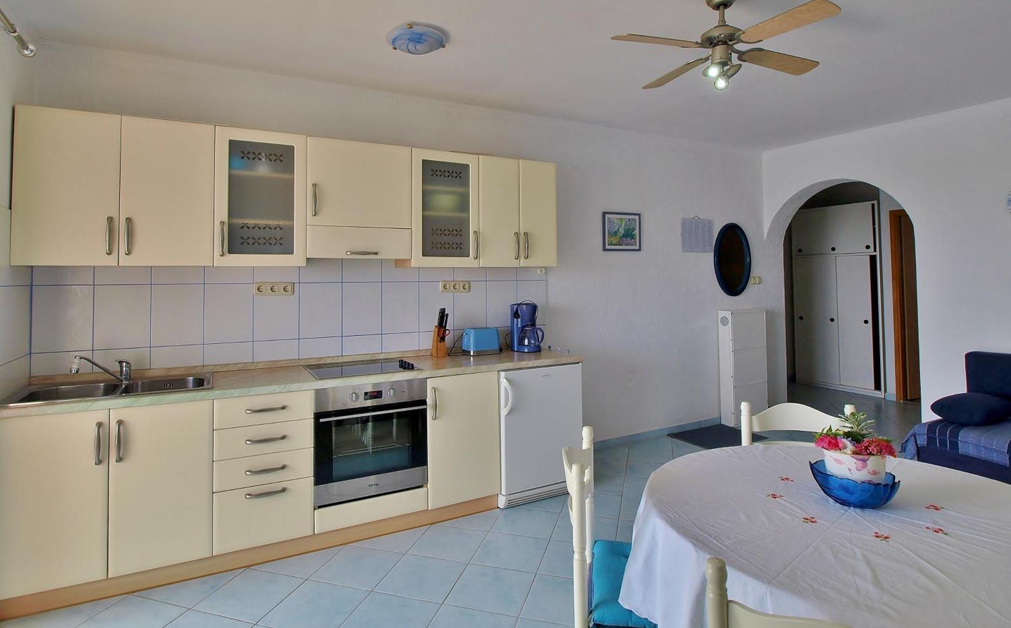 Apartments Eufemija ラブ エクステリア 写真